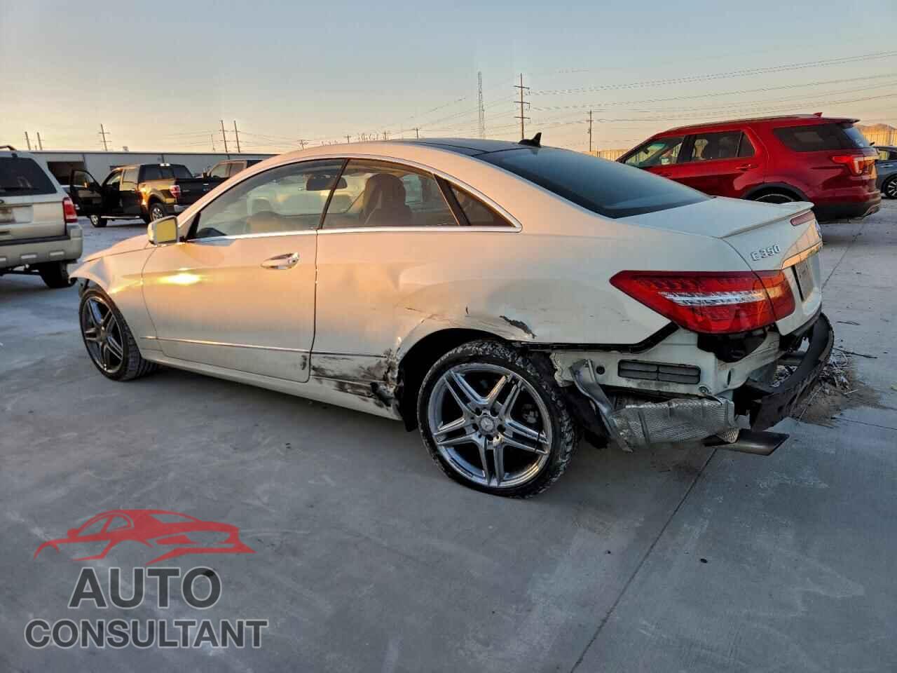 MERCEDES-BENZ E-CLASS 2012 - WDDKJ5KB9CF138774