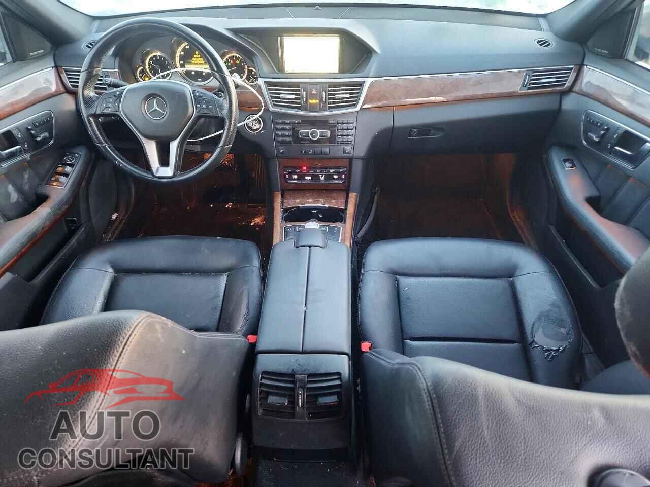 MERCEDES-BENZ E-CLASS 2013 - WDDHF8JB2DA677055