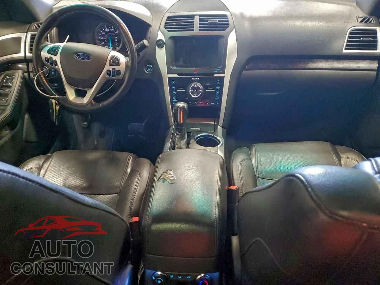 FORD EXPLORER 2011 - 1FMHK8F81BGA86692