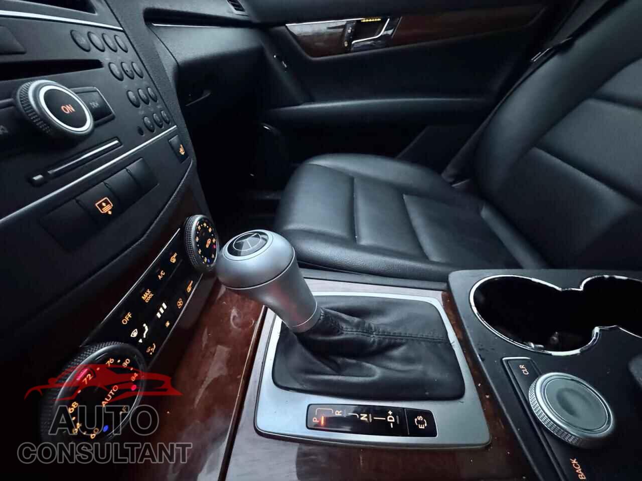 MERCEDES-BENZ C-CLASS 2011 - WDDGF8BB7BR139668