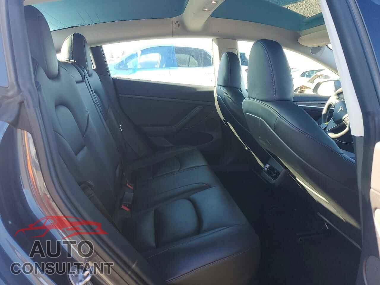 TESLA MODEL 3 2023 - 5YJ3E1EA0PF504971