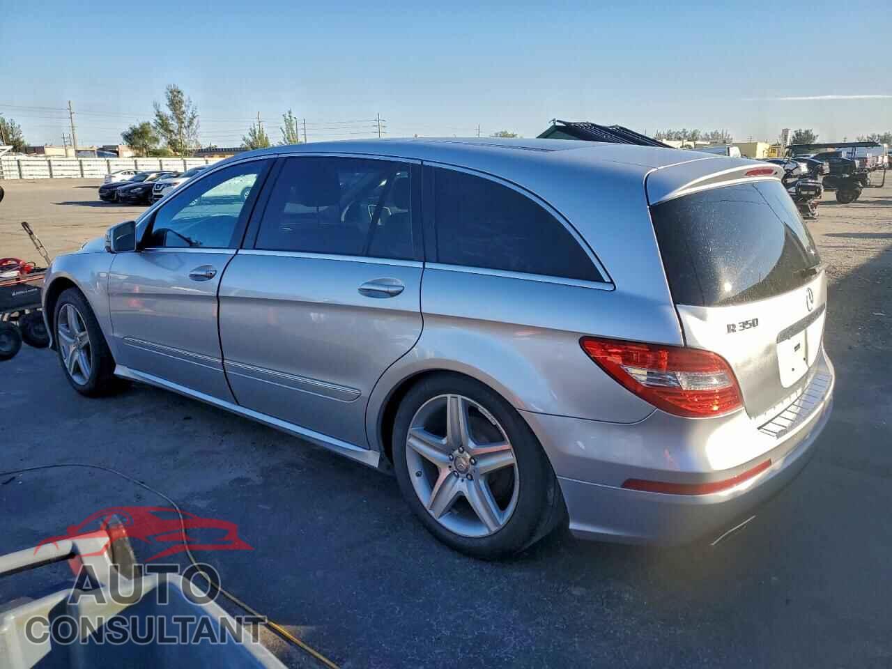 MERCEDES-BENZ R-CLASS 2011 - 4JGCB6FE7BA126572