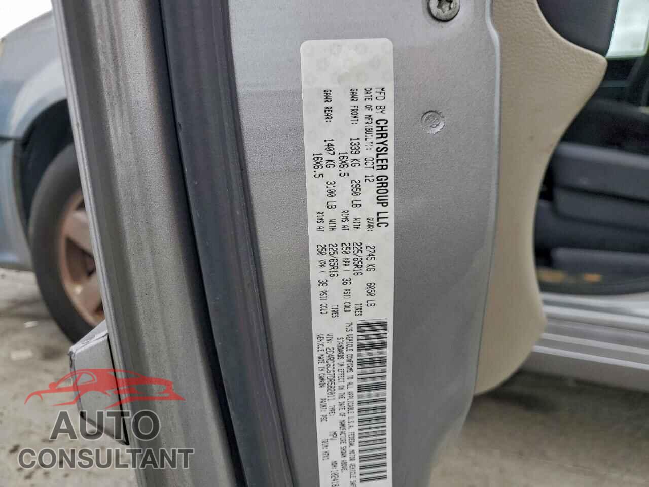 DODGE CARAVAN 2013 - 2C4RDGCG7DR582011