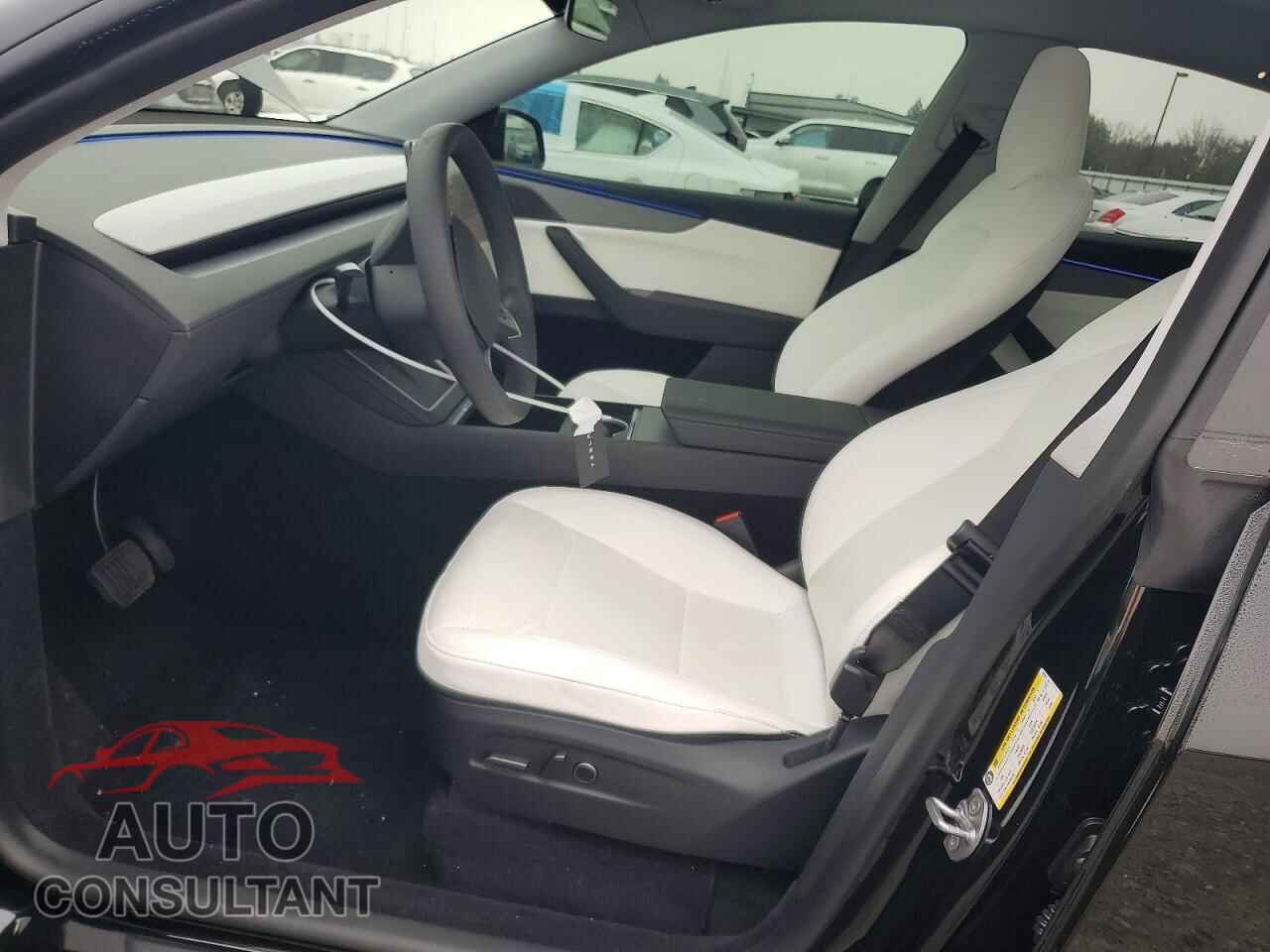 TESLA MODEL Y 2026 - 7SAYGDEEXTF421971