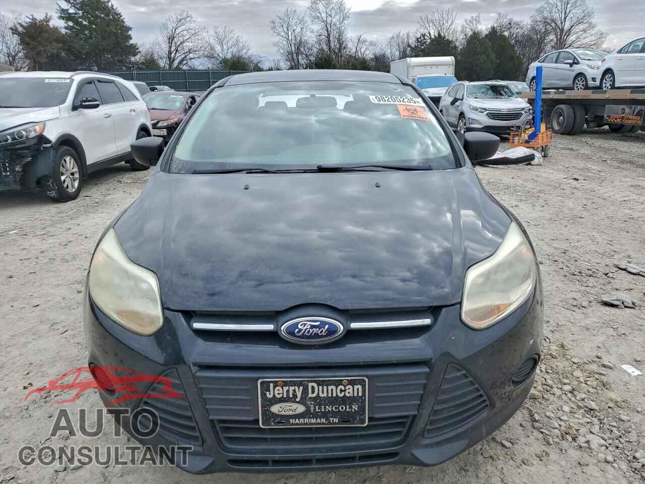 FORD FOCUS 2014 - 1FADP3E23EL203436