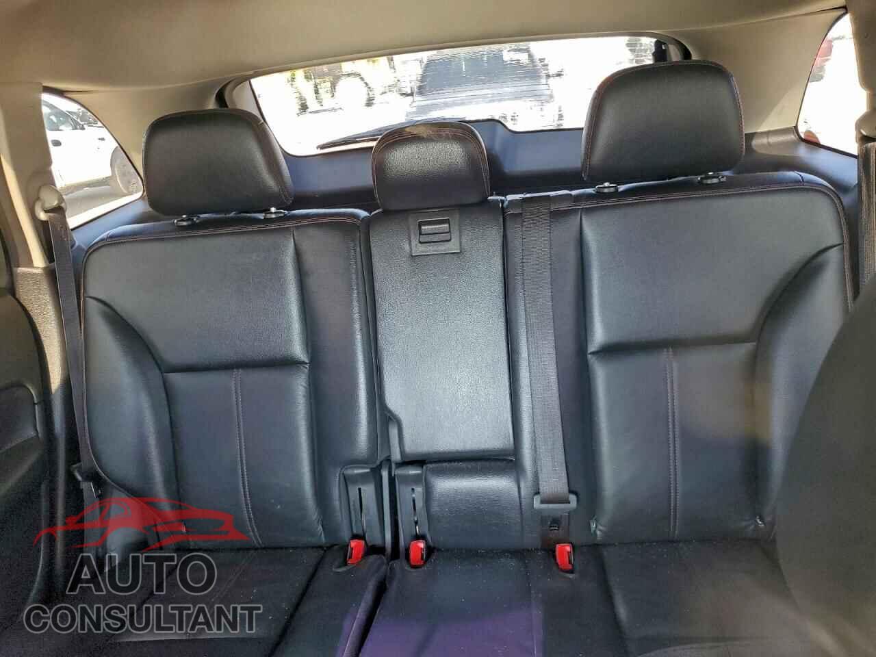 FORD EDGE 2013 - 2FMDK3JC0DBB81817