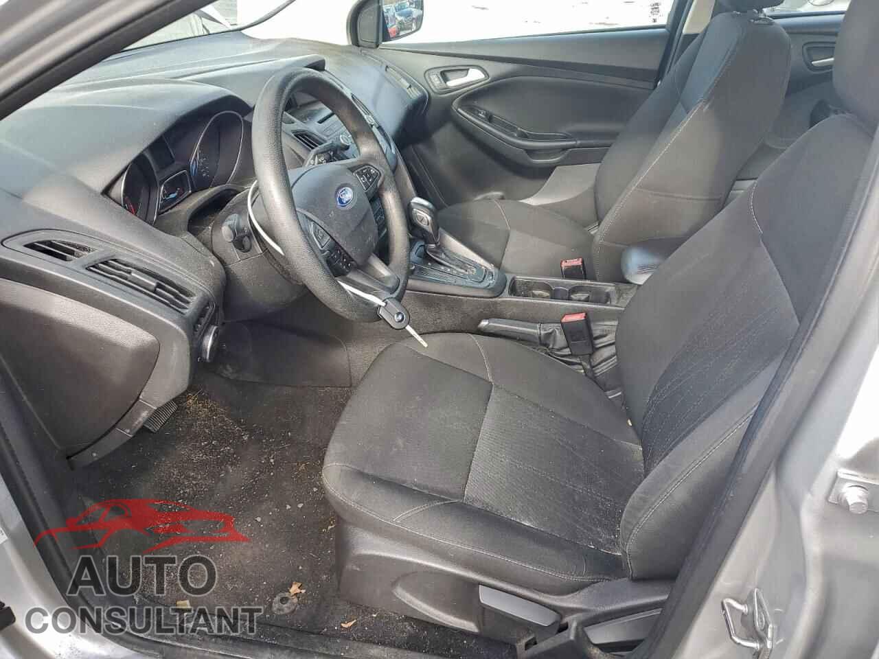 FORD FOCUS 2016 - 1FADP3F25GL263560