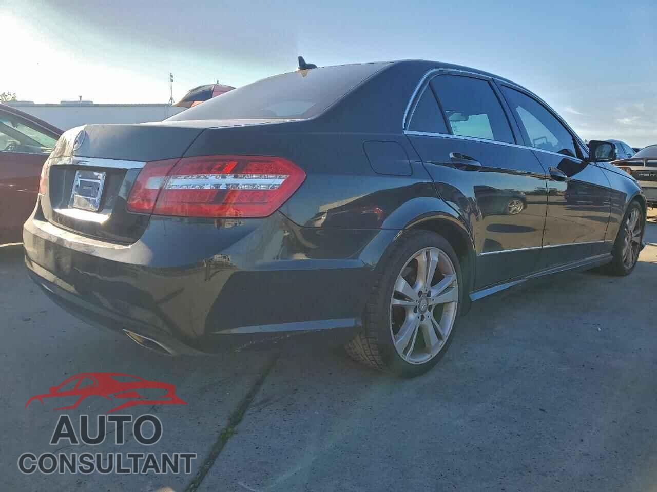 MERCEDES-BENZ E-CLASS 2013 - WDDHF5KB5DA732854