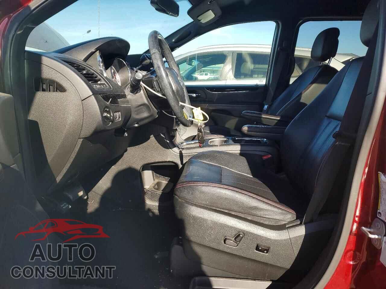 DODGE CARAVAN 2018 - 2C4RDGEG5JR221532