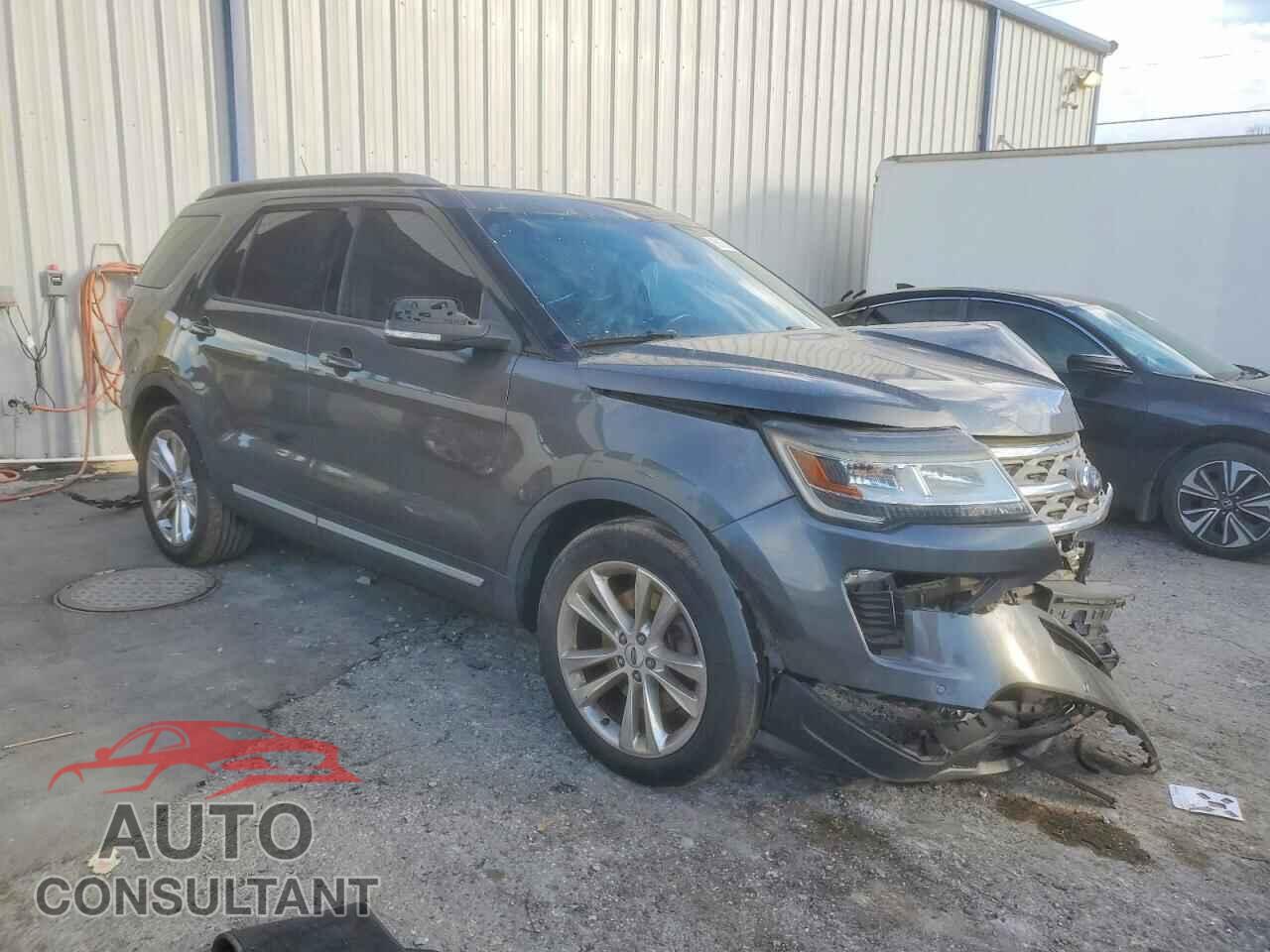 FORD EXPLORER 2018 - 1FM5K7D83JGB63299