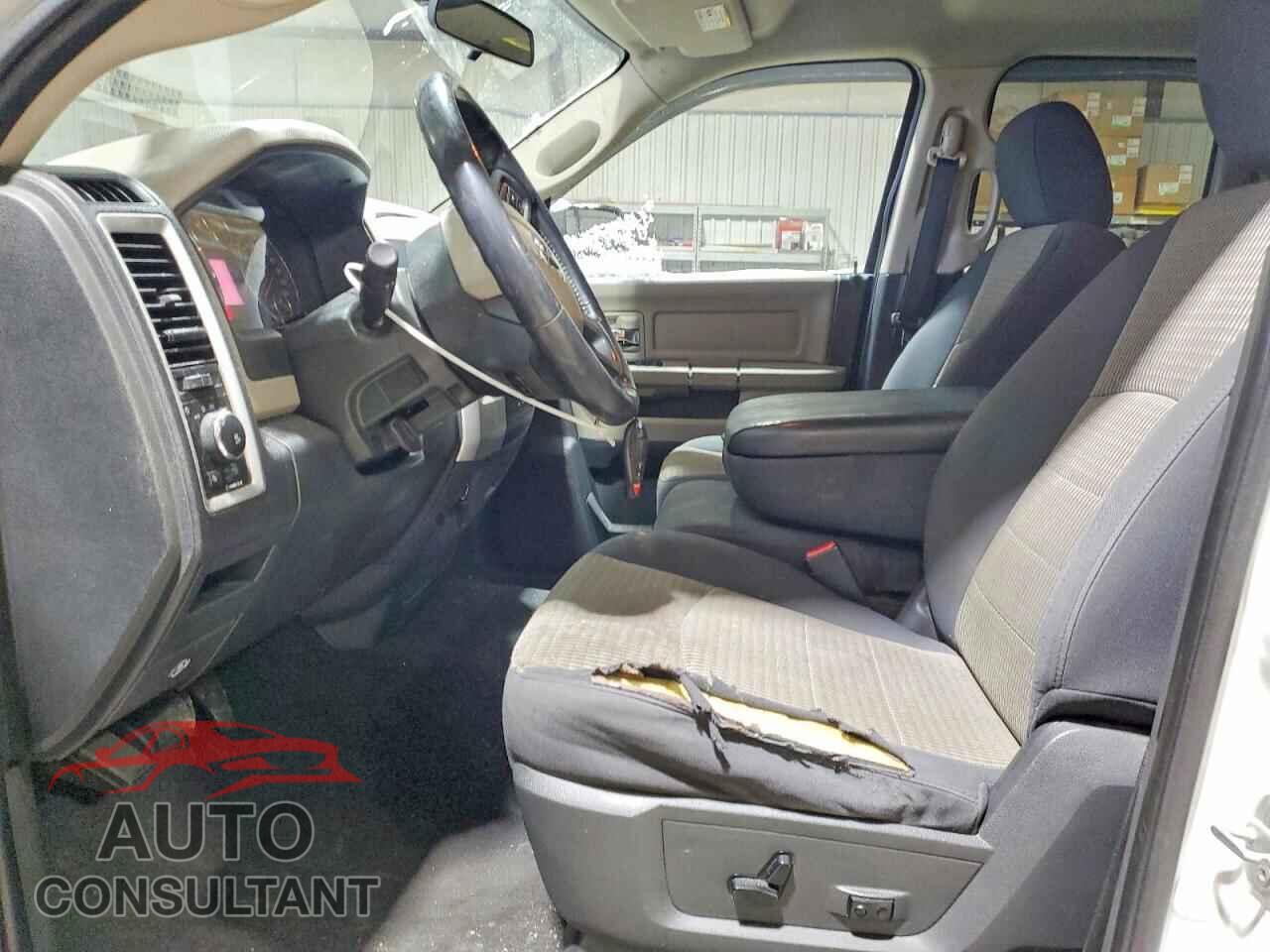 DODGE RAM 1500 2012 - 1C6RD7GT1CS162773