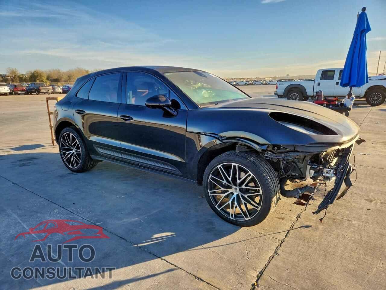 PORSCHE MACAN 2024 - WP1AA2A50RLB20351