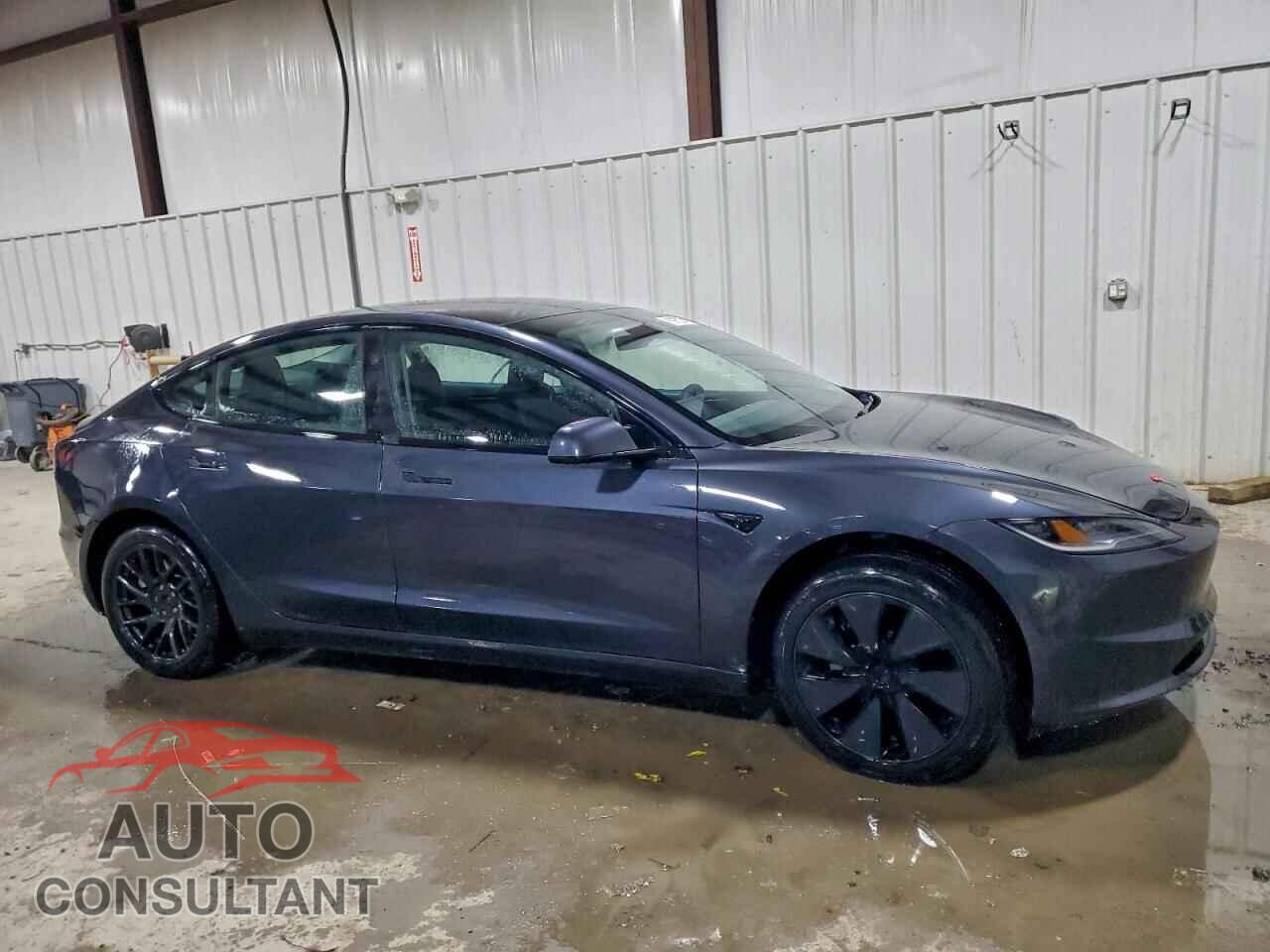 TESLA MODEL 3 2024 - 5YJ3E1EA1RF727247