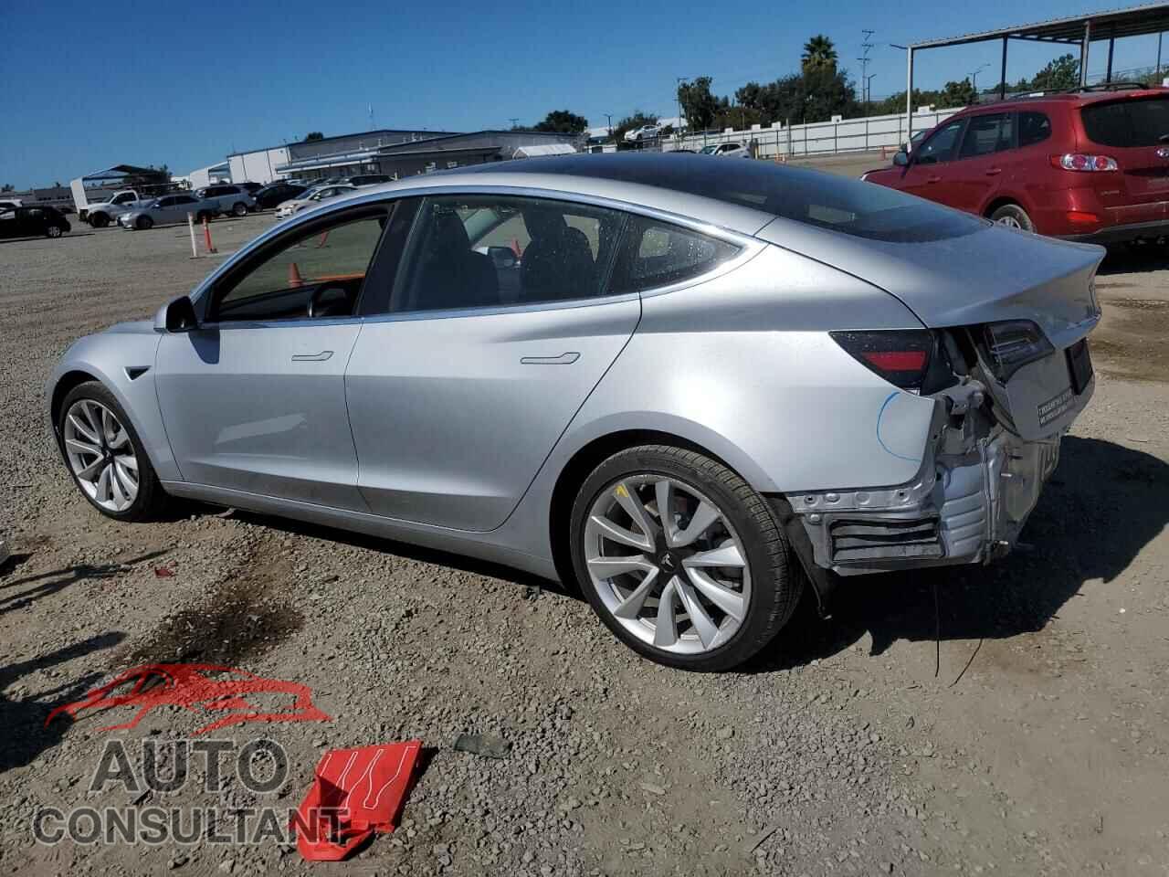 TESLA MODEL 3 2018 - 5YJ3E1EB6JF069311