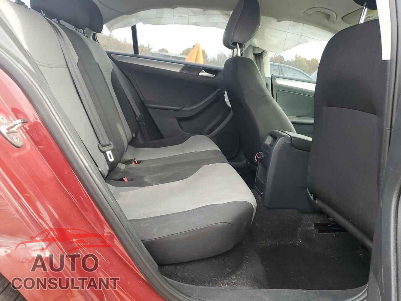 VOLKSWAGEN JETTA 2017 - 3VW2B7AJ9HM201548