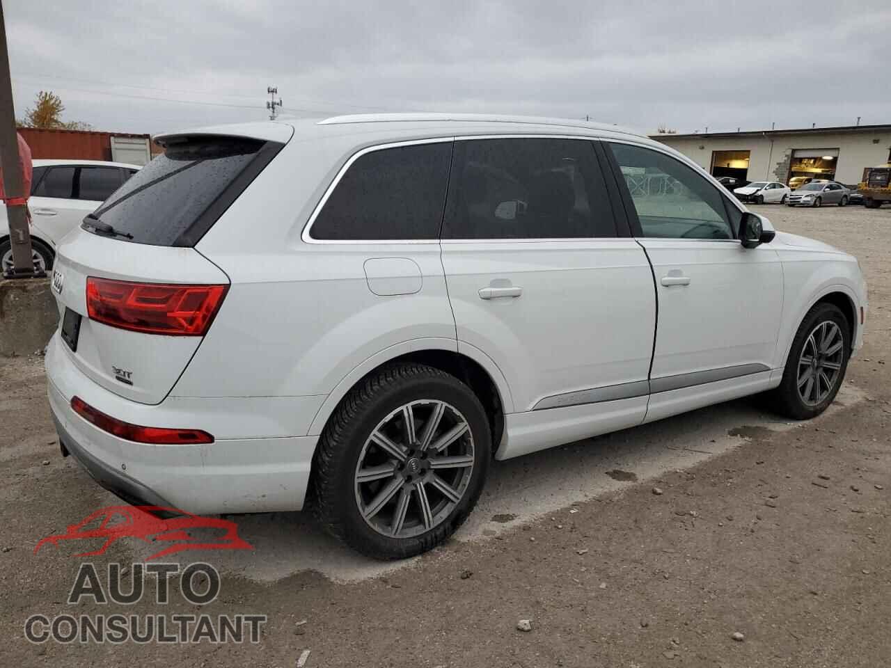 AUDI Q7 2017 - WA1VAAF78HD031685