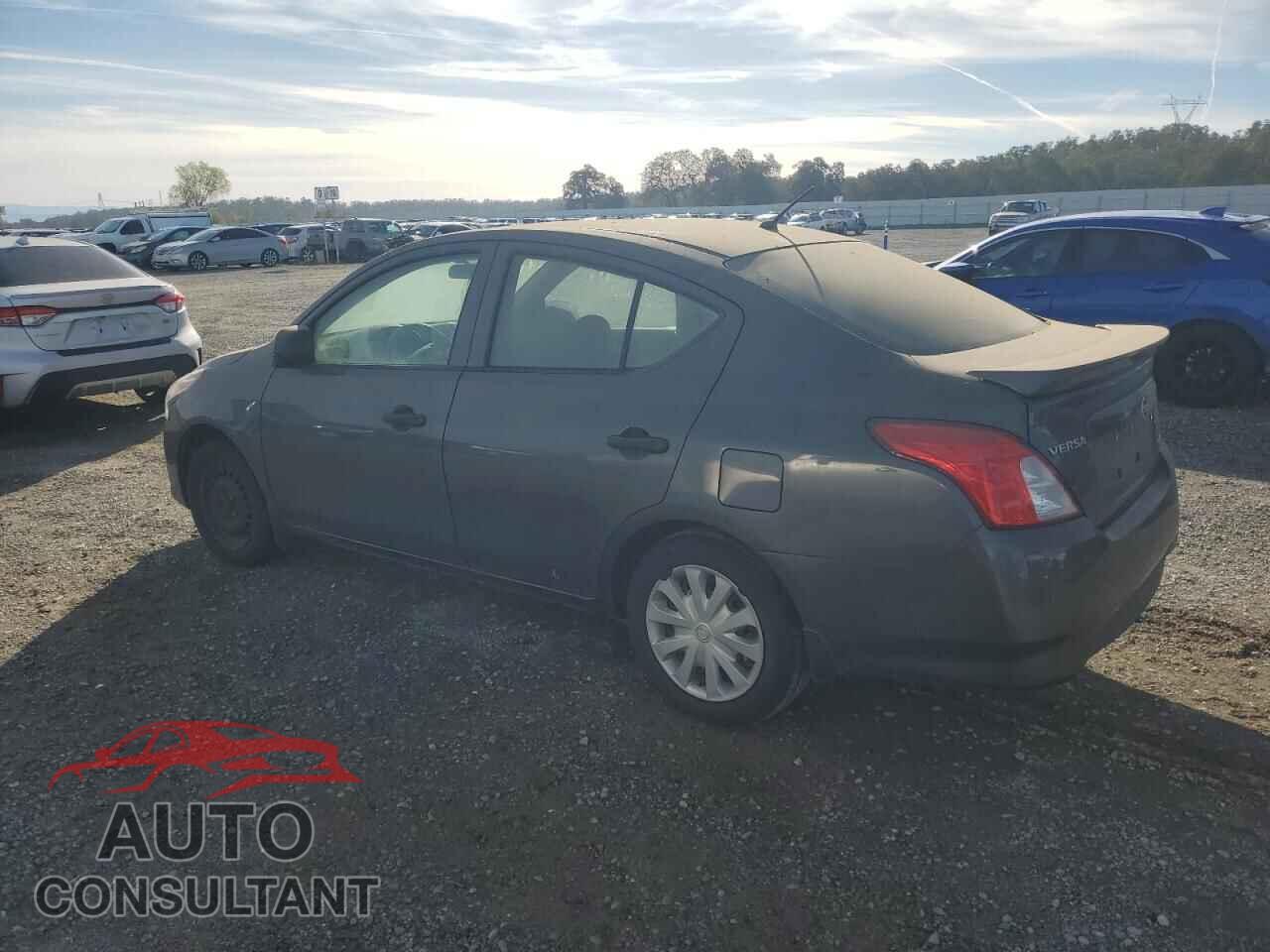 NISSAN VERSA 2015 - 3N1CN7AP3FL919198