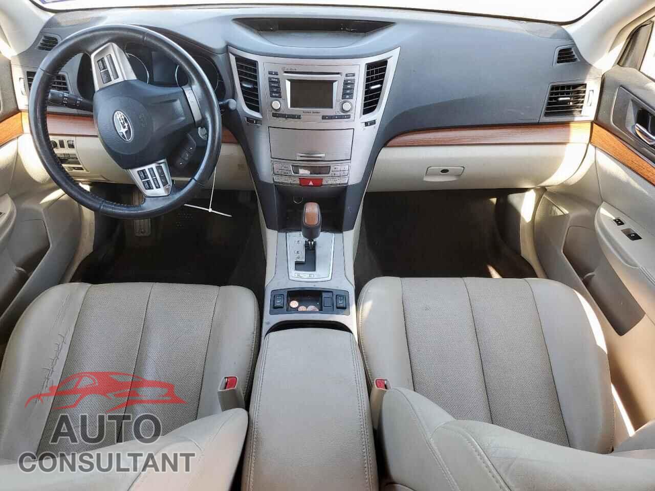 SUBARU OUTBACK 2013 - 4S4BRBKC3D3321385