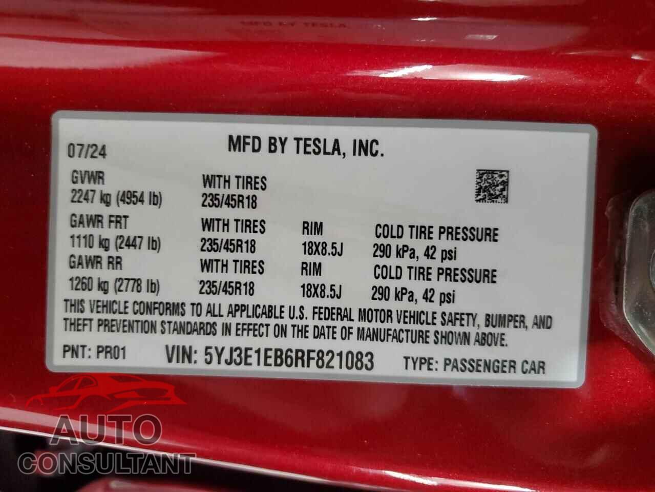 TESLA MODEL 3 2024 - 5YJ3E1EB6RF821083