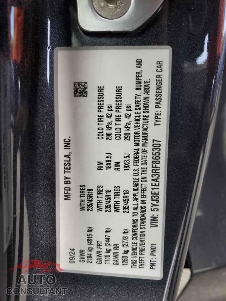 TESLA MODEL 3 2024 - 5YJ3E1EA3RF865307