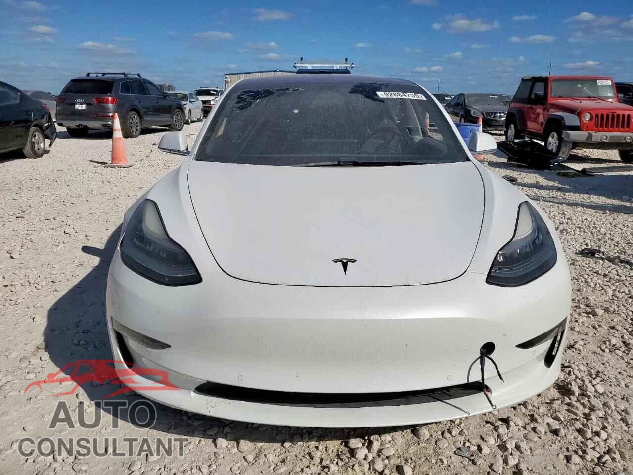 TESLA MODEL 3 2018 - 5YJ3E1EA8JF062352