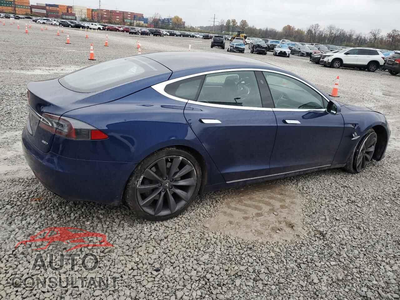 TESLA MODEL S 2017 - 5YJSA1E23HF199435