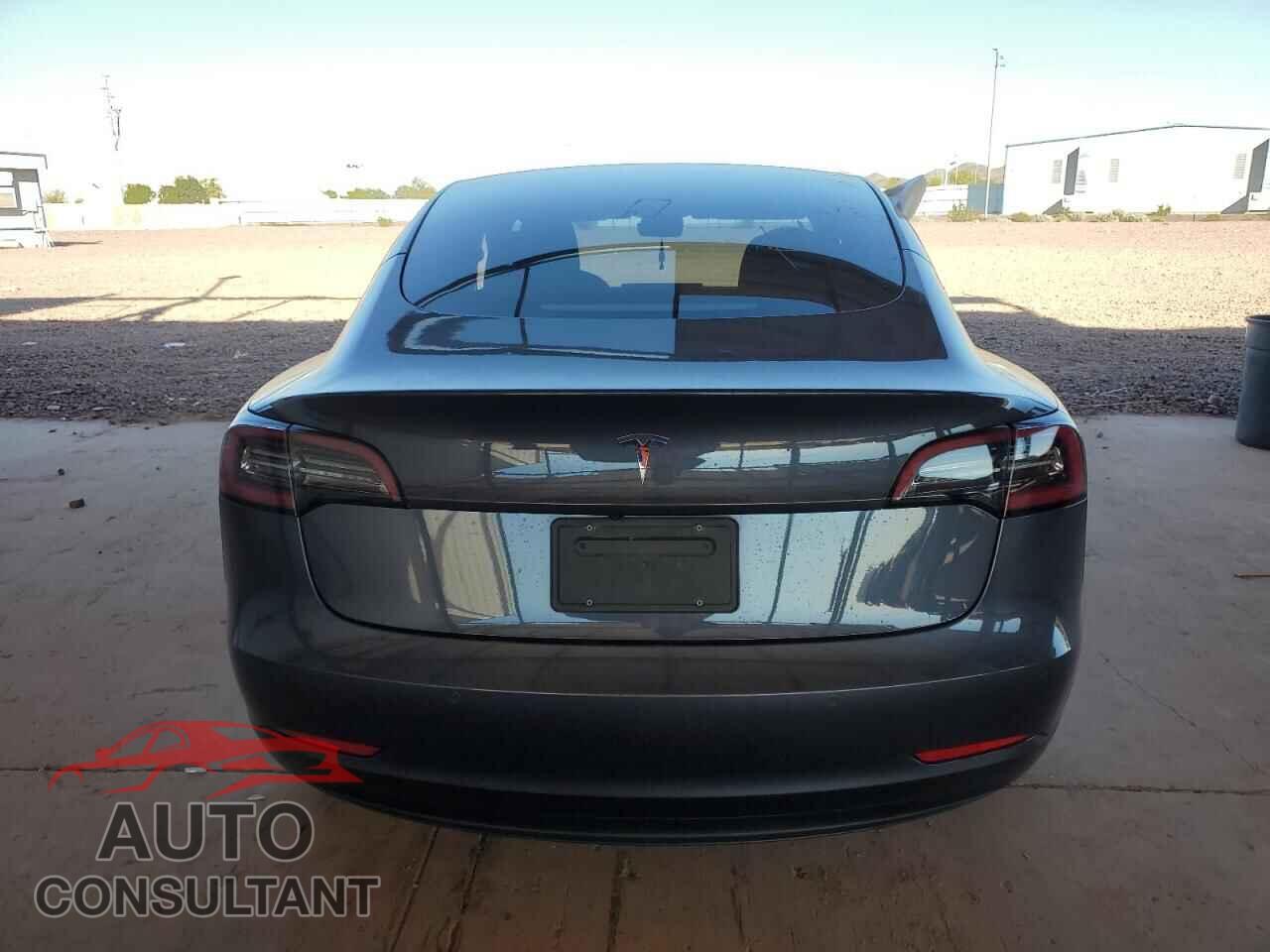 TESLA MODEL 3 2022 - 5YJ3E1EA5NF188948