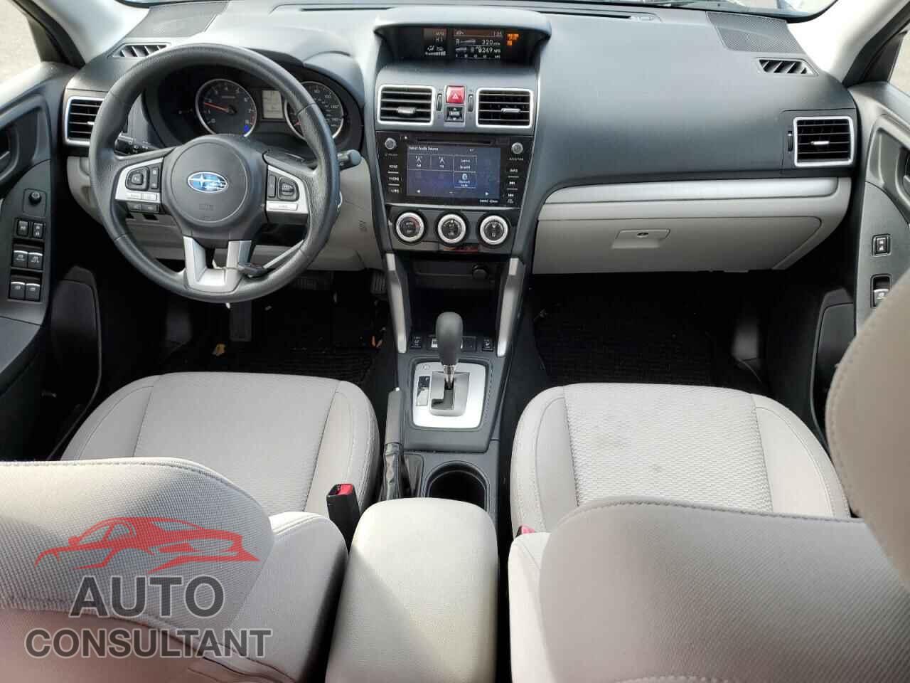 SUBARU FORESTER 2017 - JF2SJAEC0HH483132