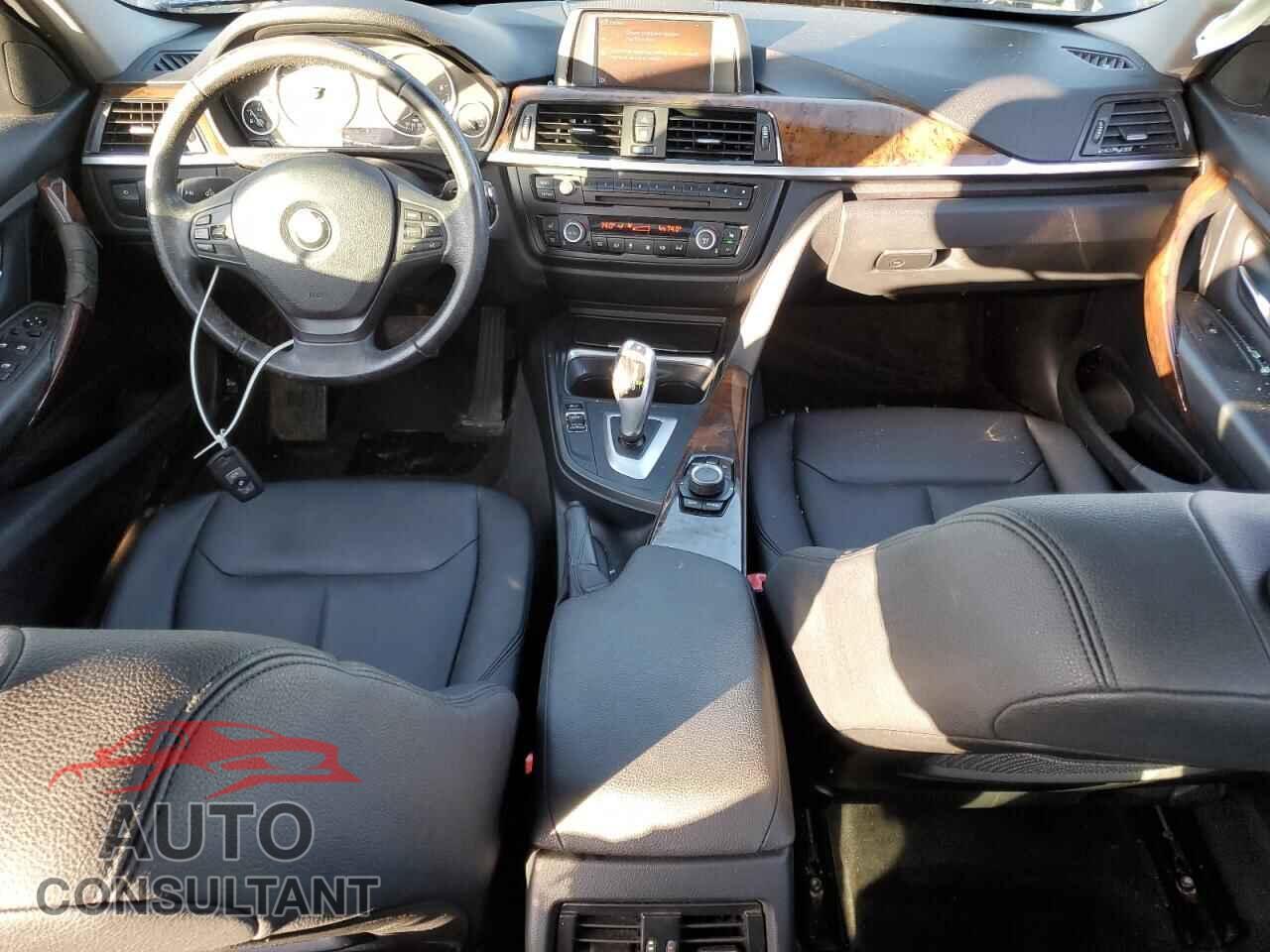 BMW 3 SERIES 2014 - WBA3C3C53EPV90865