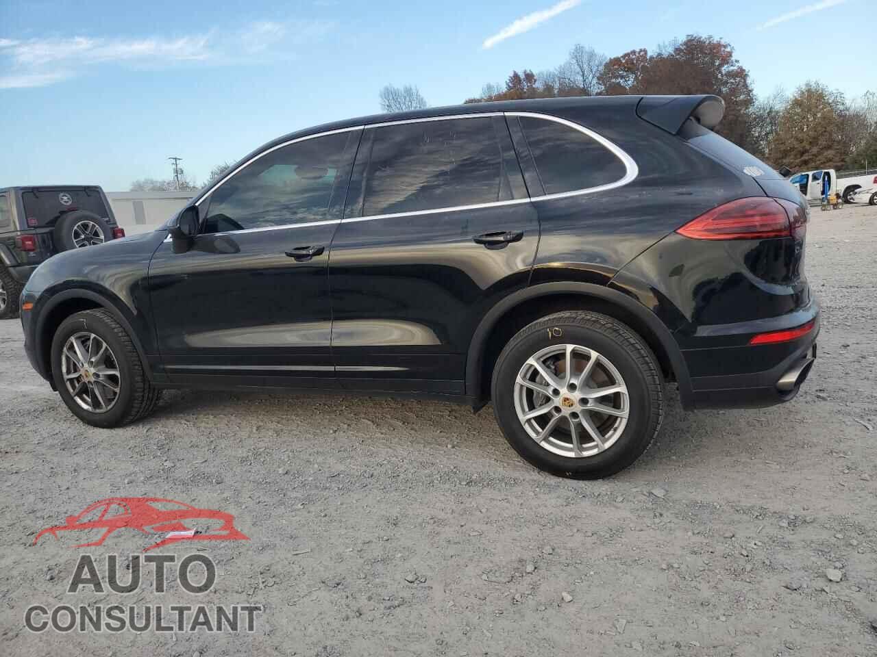 PORSCHE CAYENNE 2016 - WP1AA2A23GKA13013