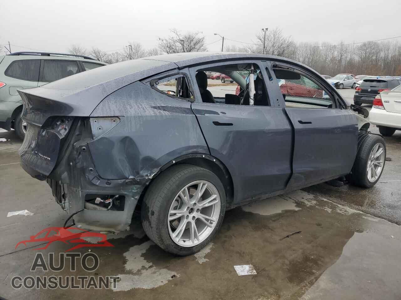 TESLA MODEL Y 2021 - 5YJYGDEEXMF062720