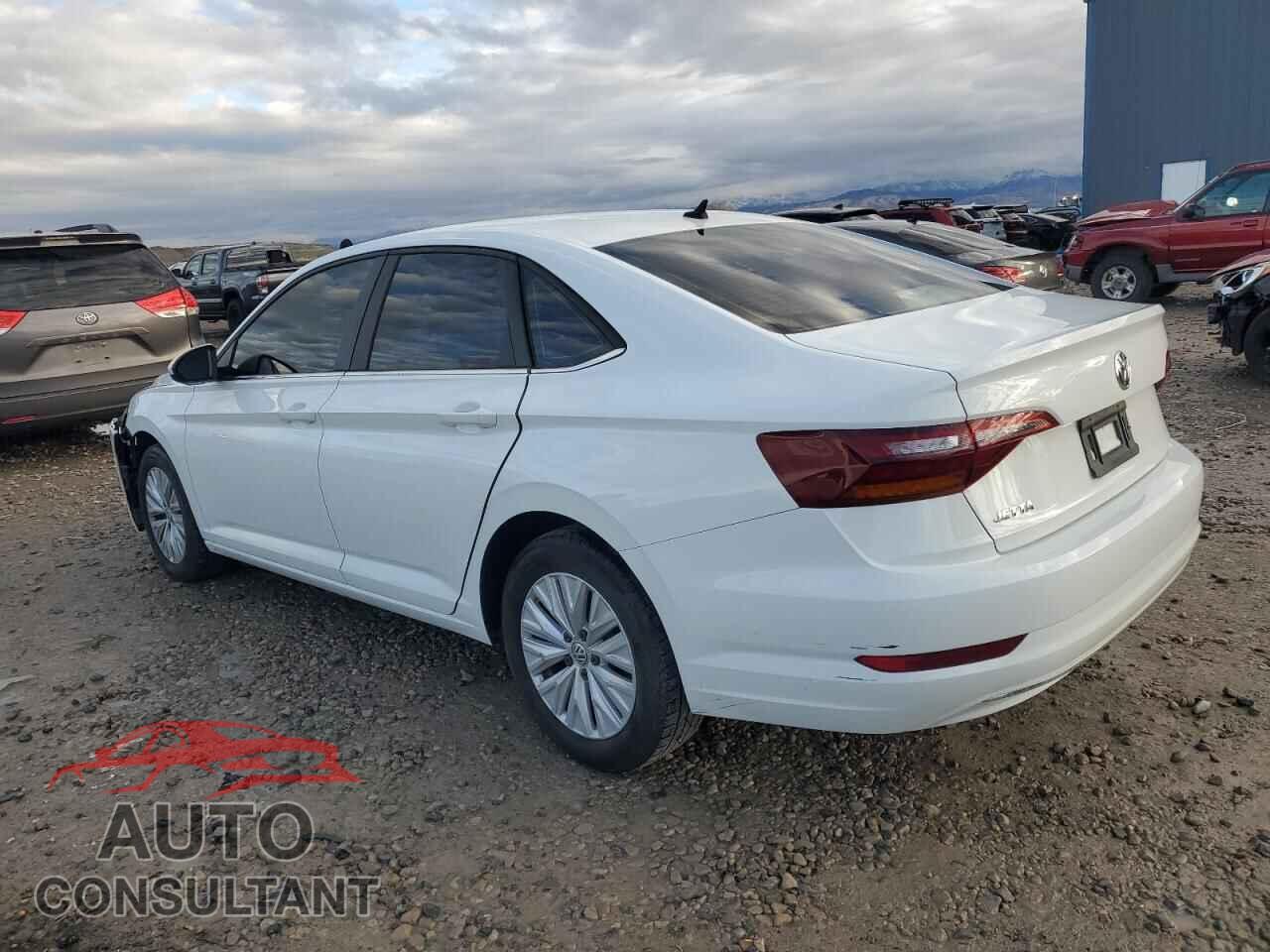 VOLKSWAGEN JETTA 2019 - 3VWN57BU4KM045598