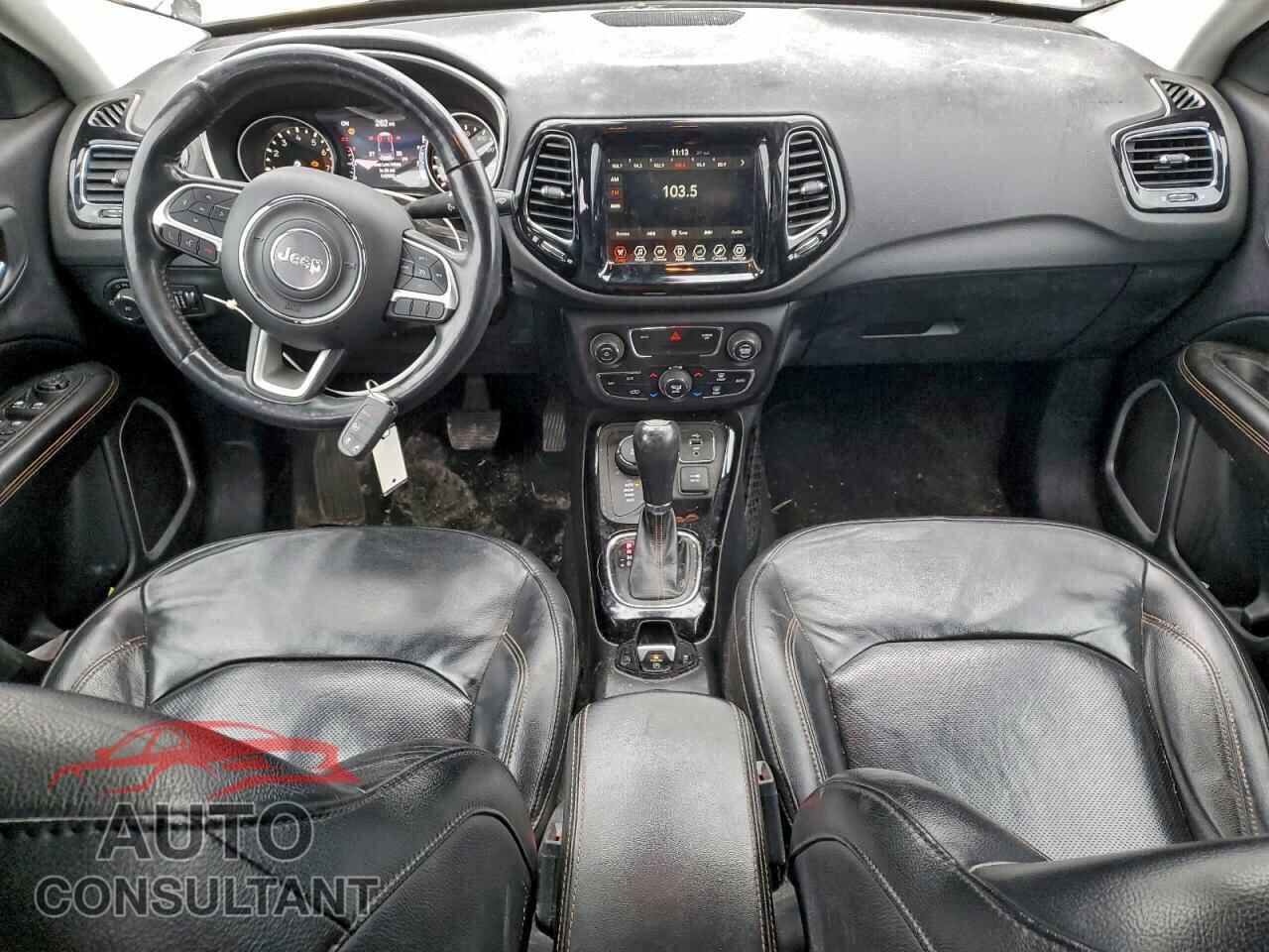 JEEP COMPASS 2018 - 3C4NJDCB0JT252732