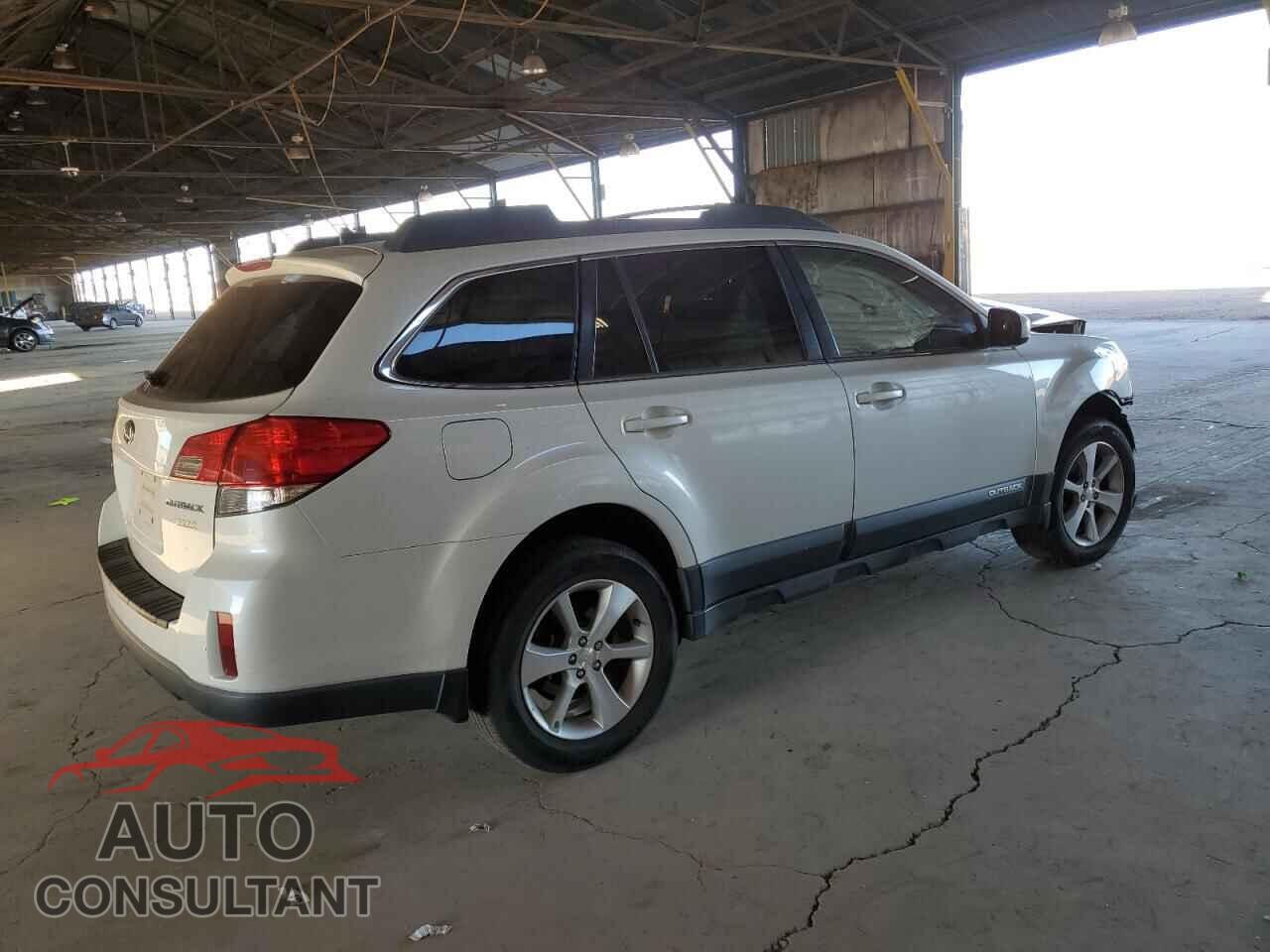 SUBARU OUTBACK 2013 - 4S4BRBPC2D3241858