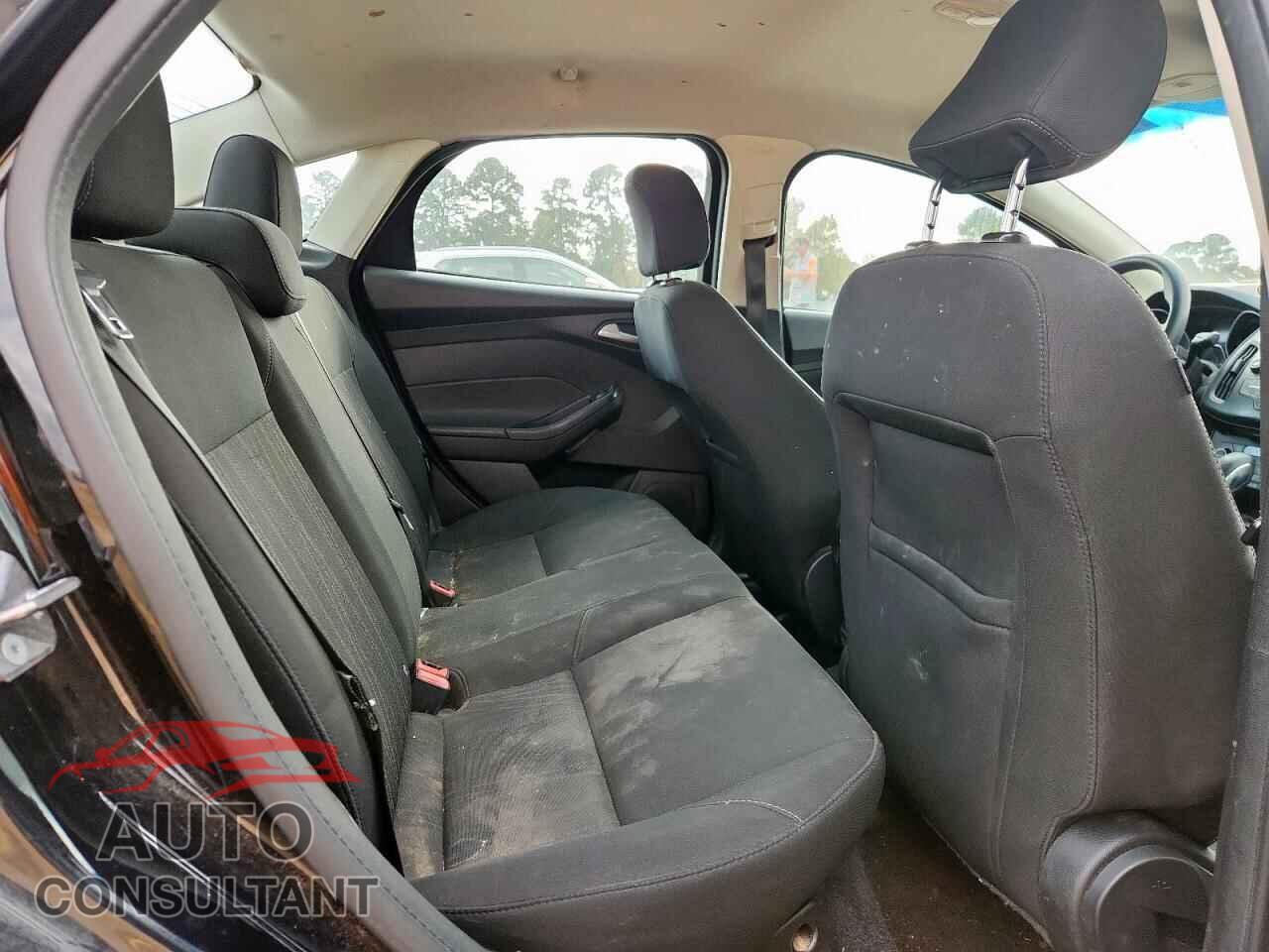 FORD FOCUS 2017 - 1FADP3FE5HL276739