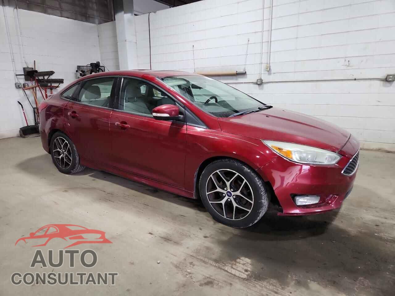 FORD FOCUS 2015 - 1FADP3F20FL246518
