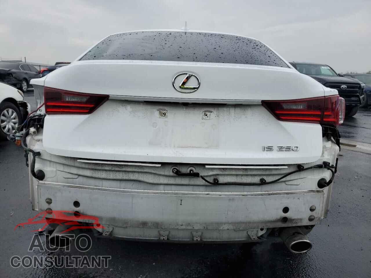 LEXUS IS 2014 - JTHBF1D26E5018424
