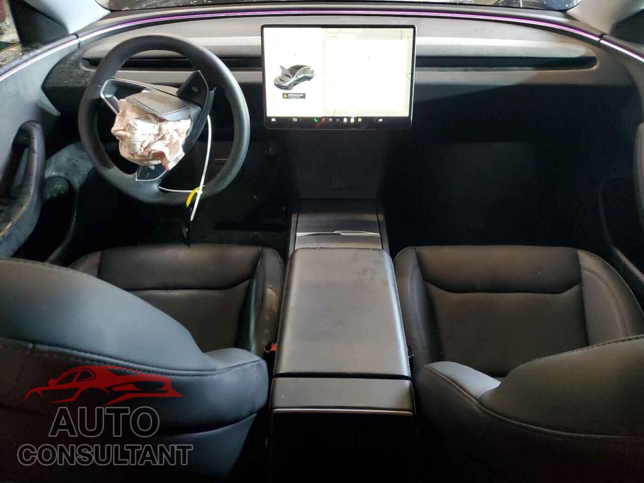 TESLA MODEL 3 2024 - 5YJ3E1EA7RF757689