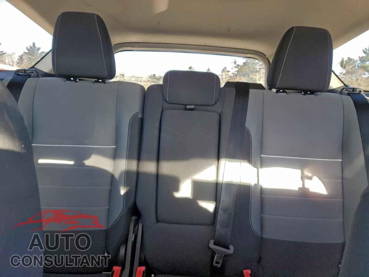 FORD ESCAPE 2015 - 1FMCU0G73FUC06978