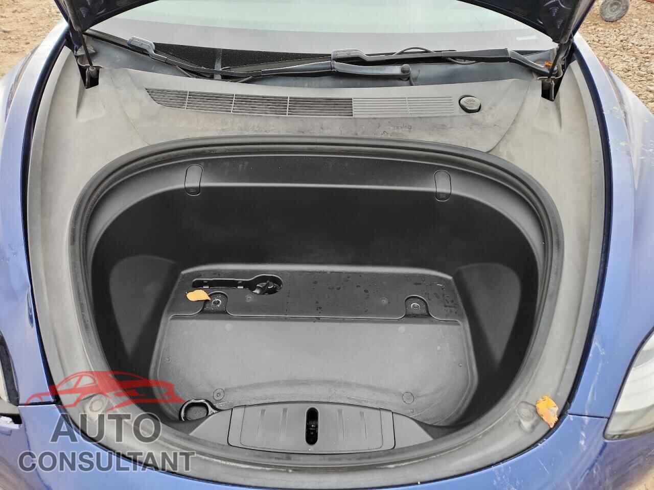 TESLA MODEL 3 2019 - 5YJ3E1EB9KF453990
