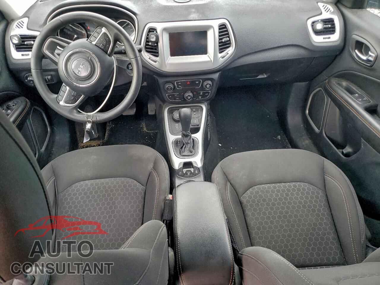 JEEP COMPASS 2019 - 3C4NJDABXKT849035