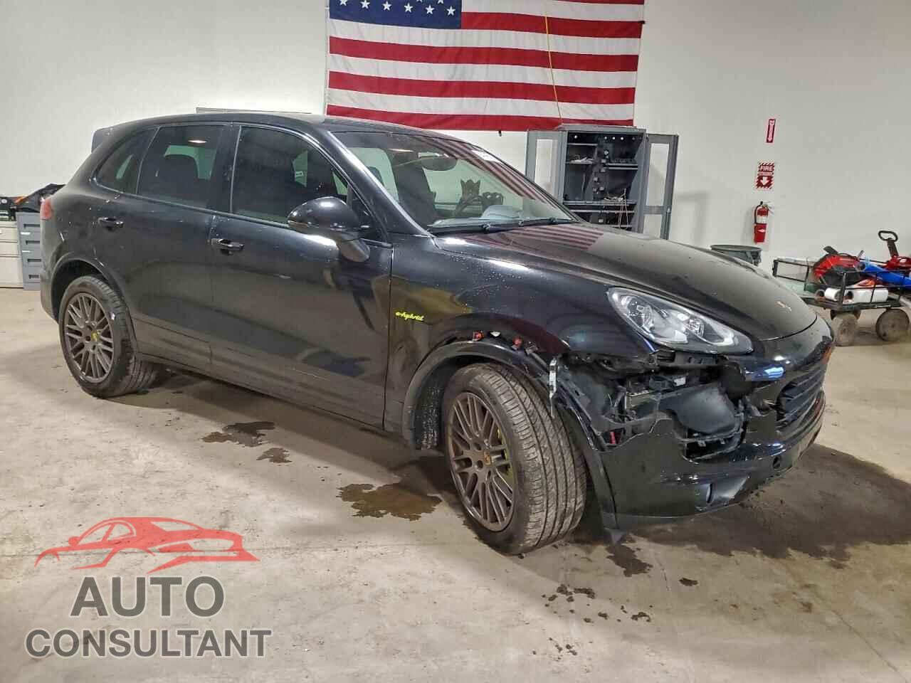 PORSCHE CAYENNE 2017 - WP1AE2A2XHLA74620