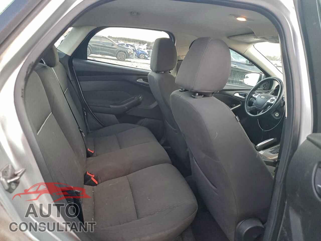 FORD FOCUS 2012 - 1FAHP3H21CL457799