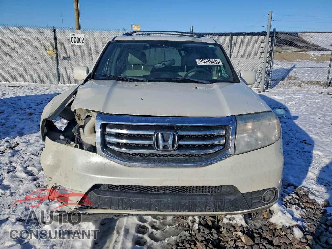 HONDA PILOT 2015 - 5FNYF4H97FB002012