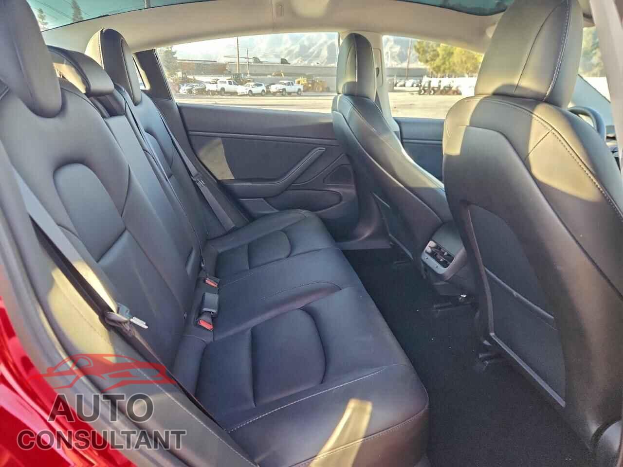 TESLA MODEL 3 2020 - 5YJ3E1EC0LF641100