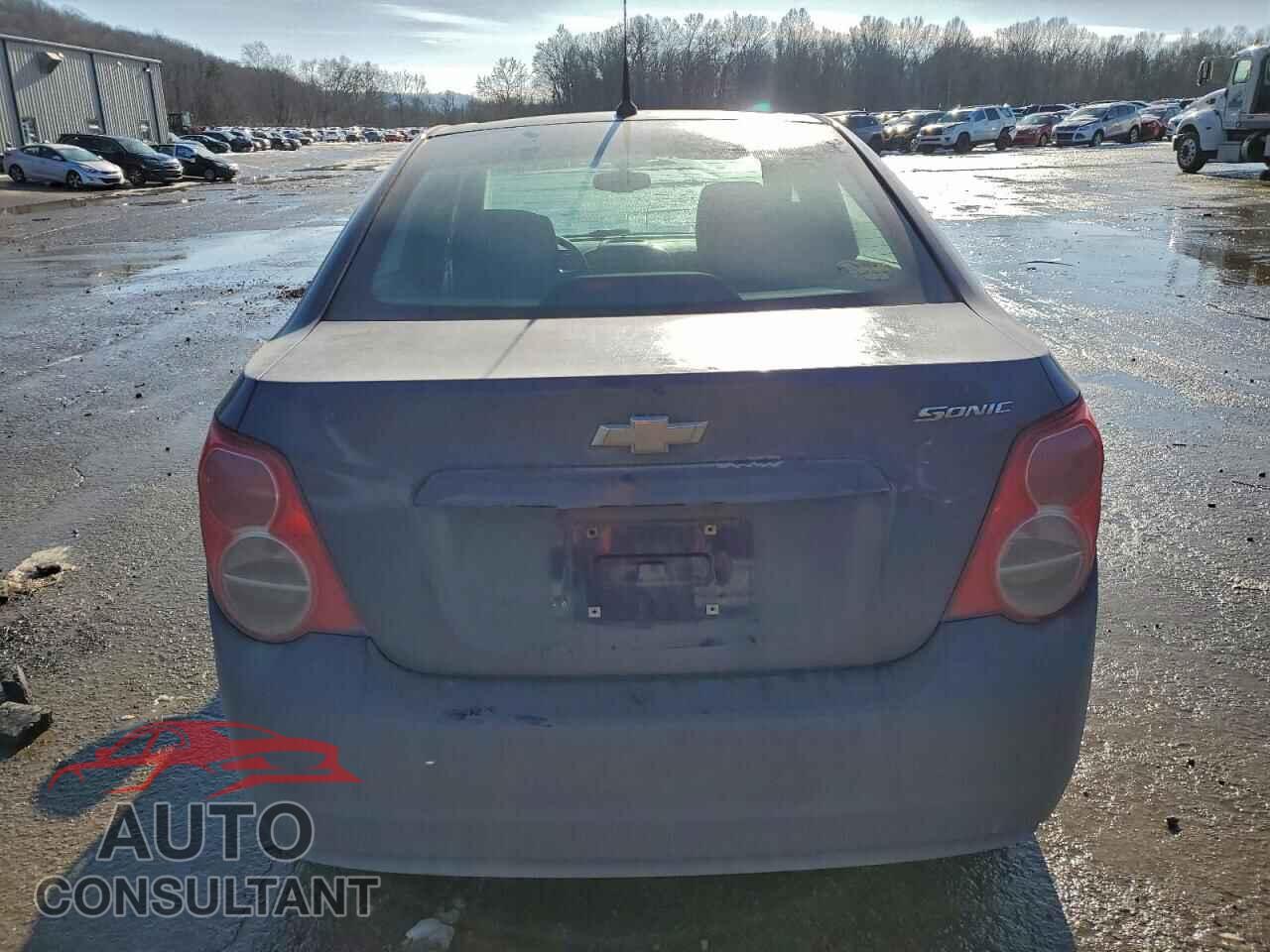 CHEVROLET SONIC 2014 - 1G1JA5SG8E4225364