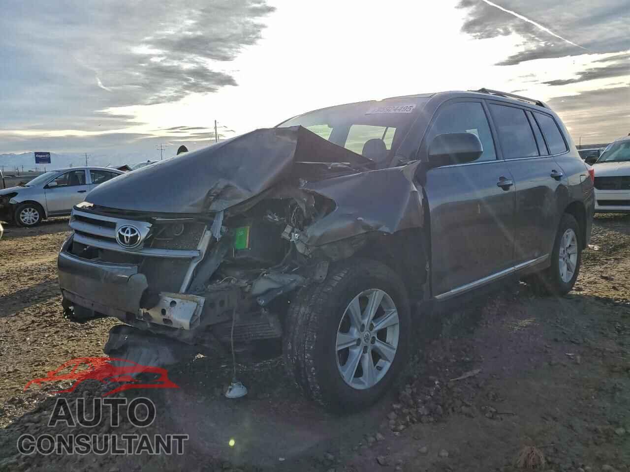 TOYOTA HIGHLANDER 2011 - 5TDBK3EH5BS070192
