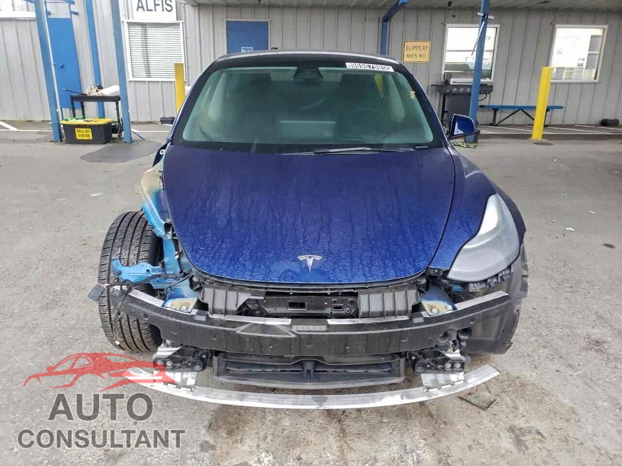 TESLA MODEL 3 2023 - 5YJ3E1EA0PF450894