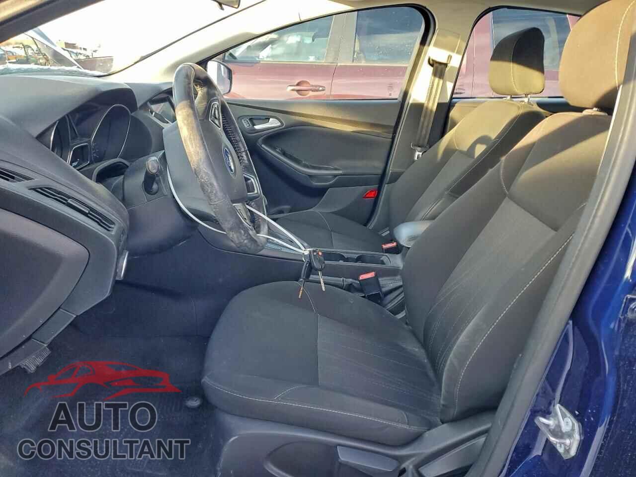 FORD FOCUS 2017 - 1FADP3H21HL209266