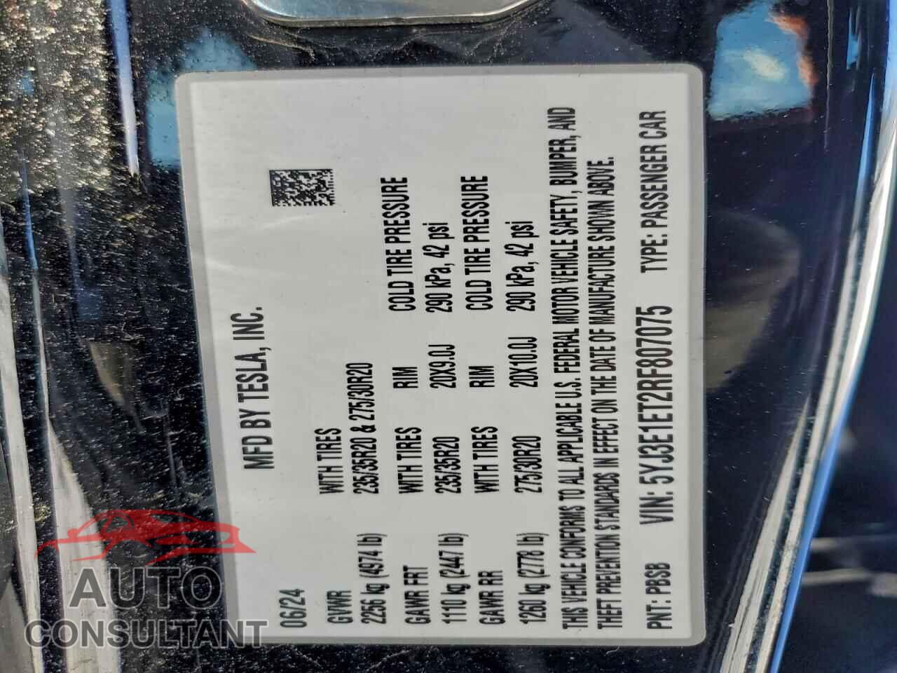 TESLA MODEL 3 2024 - 5YJ3E1ET2RF807075